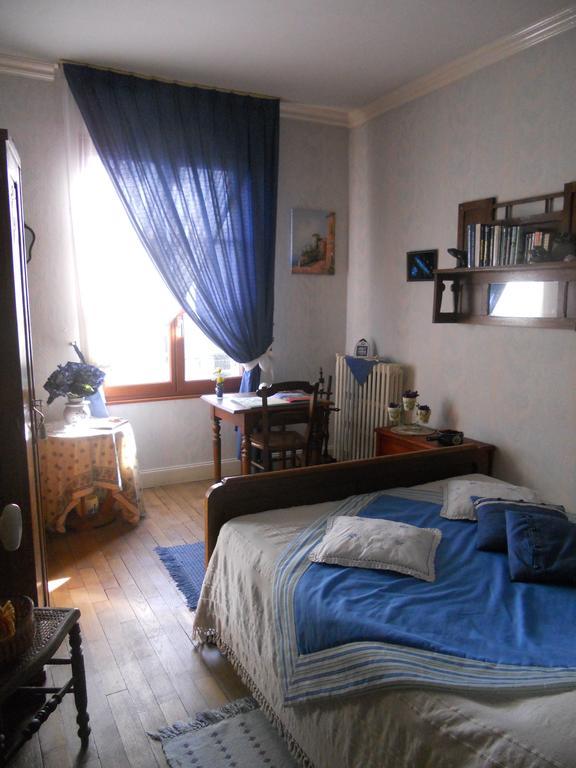 Chambres D'Hôtes Des 3 Rois Verdun-sur-Meuse Quarto foto